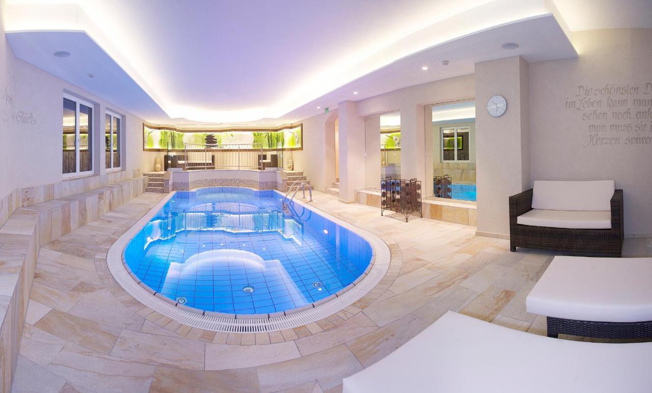 Hotel Dreisonnen Зерфаус Екстериор снимка